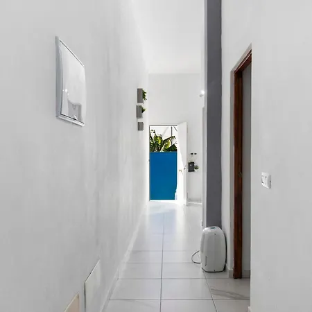 Cerezas Лос-Льянос-де-Аридане